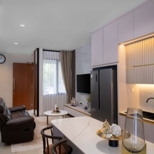 Living & Kitchen Letter I